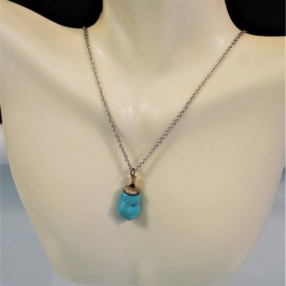 Delicate Blue Pendant Necklace Simulated Turquoise Stone  Silver Tone Chain - Picture 2 of 4